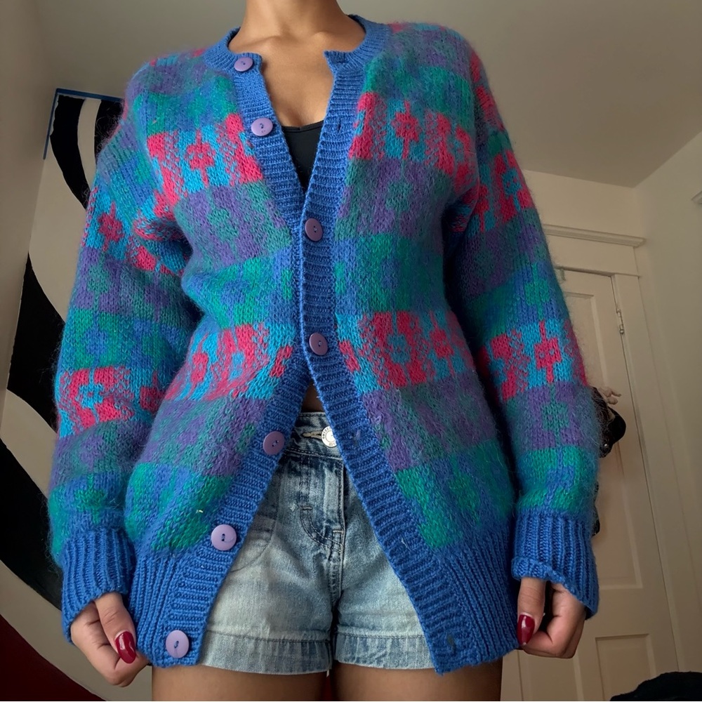 Vintage Colorful Women's Cardigan Sweater